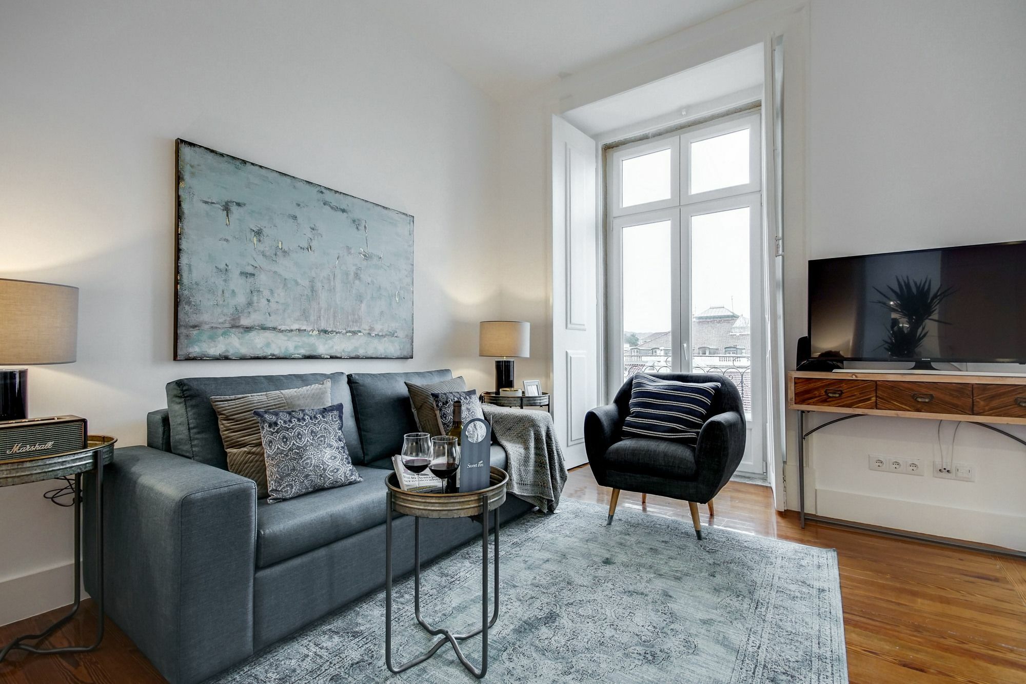 Sweet Inn Apartment - Chiado Luxury Lisbon Exterior photo