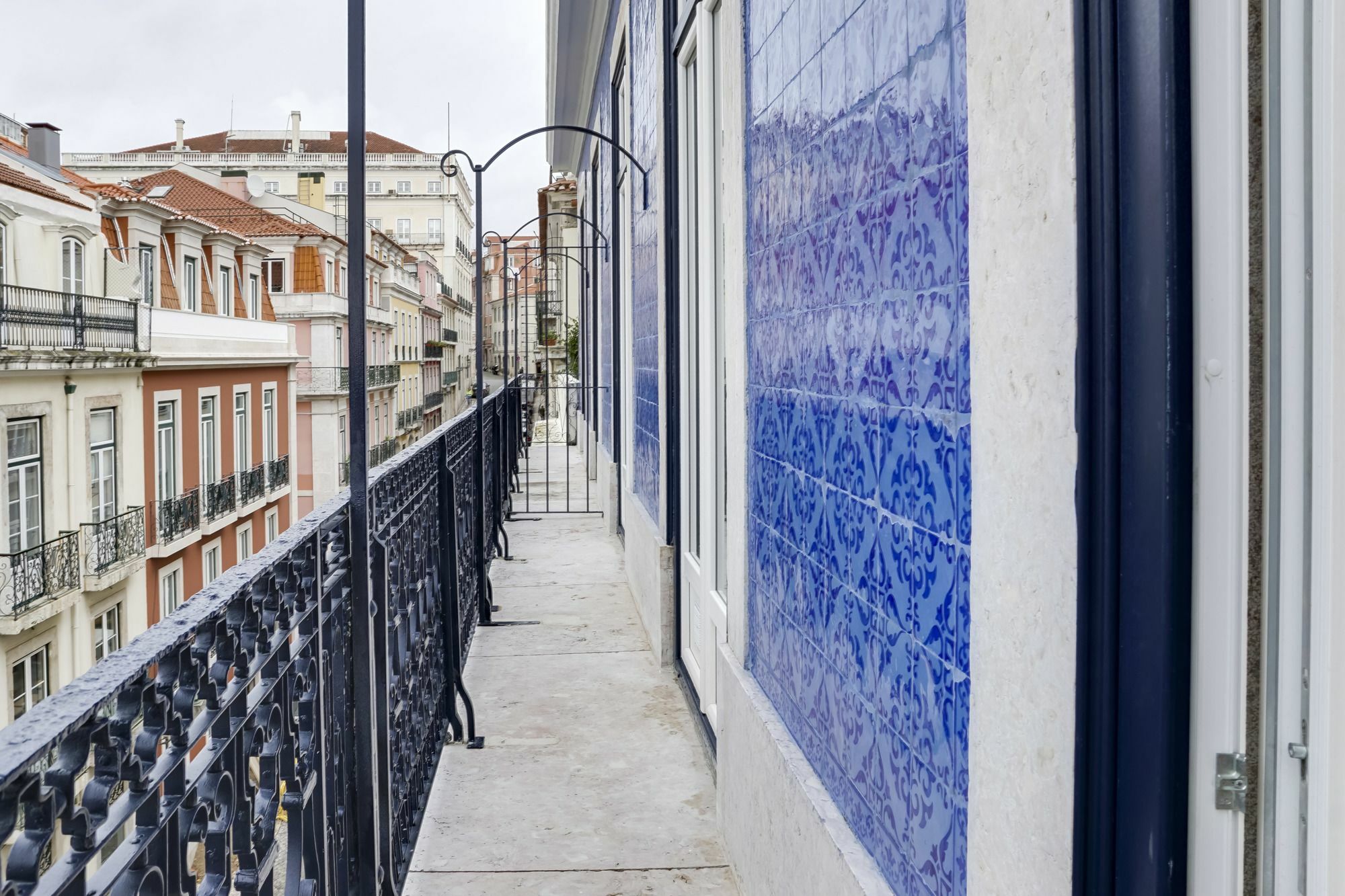 Sweet Inn Apartment - Chiado Luxury Lisbon Exterior photo