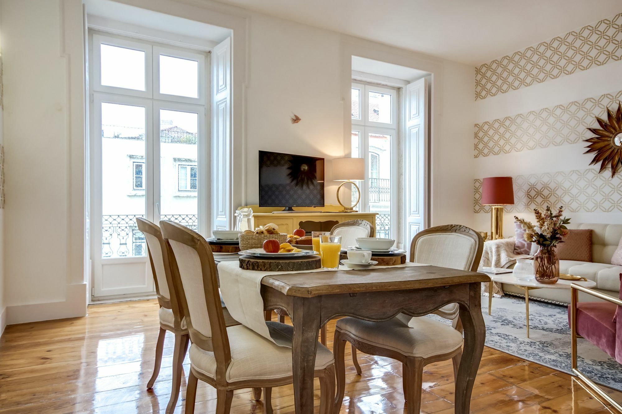 Sweet Inn Apartment - Chiado Luxury Lisbon Exterior photo