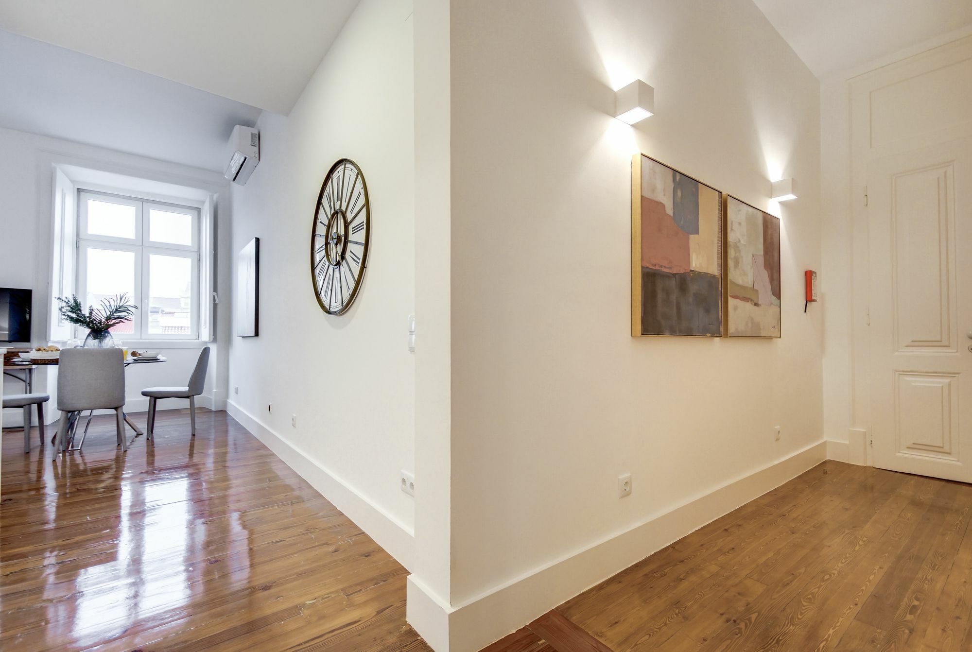 Sweet Inn Apartment - Chiado Luxury Lisbon Exterior photo
